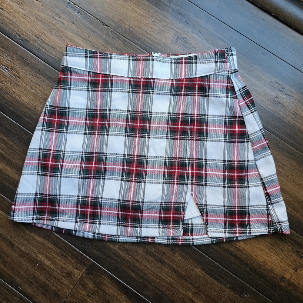 Plaid Mini Skirt - Red and Black